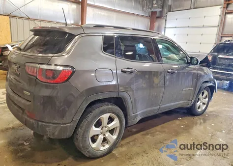 2019 Jeep Compass Latitude z USA, uszkodzony, nr VIN 3C4NJDBB9KT657183